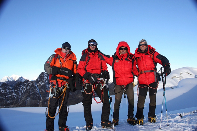 Экспедиция Zamberlan. Непал 01-29 октября 2014 г. Фото и комментарии (Альпинизм, ама-даблам, Karka)