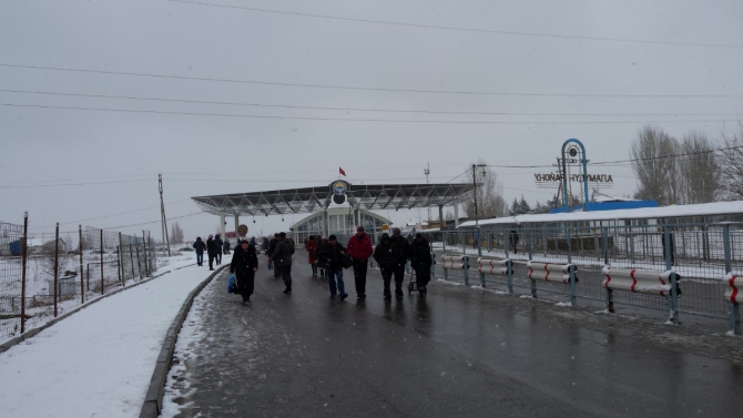 Попуткой до Алма–Аты. Урок #2 (Скалолазание)