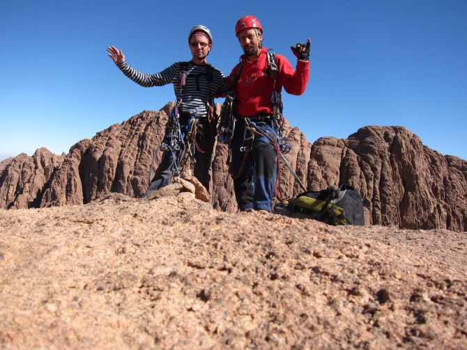 Альпинизм на Синае. Халявы не будет. (синай, египет, санта катерина, дахаб, новые маршруты, описания маршрутов)