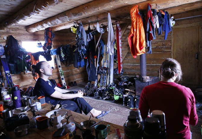 PURE бэккантри в Лужбе (фотоотчет, Горные лыжи/Сноуборд, Лужба, Кузнецкий Алатау, Поднебесные Зубья, скитур, фрирайд, беккантри, алекс кузмицкий, snow sense, приюты, отчеты)