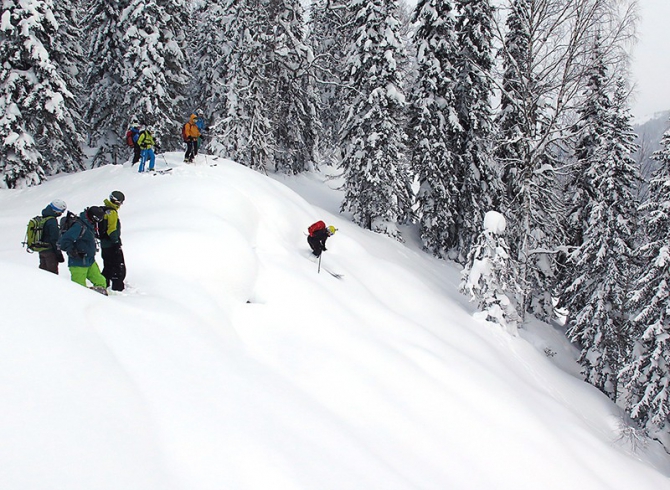 PURE бэккантри в Лужбе (фотоотчет, Горные лыжи/Сноуборд, Лужба, Кузнецкий Алатау, Поднебесные Зубья, скитур, фрирайд, беккантри, алекс кузмицкий, snow sense, приюты, отчеты)