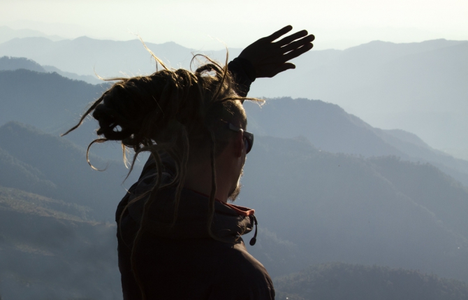 Прогулка по Гималам. В поисках Шамбалы или Poor Man Heli. (Горные лыжи/Сноуборд, бир, бэккантри, гималаи, индия, Манале, параплан, ски-тур, сплит-тур, сплитборд, трекинг)