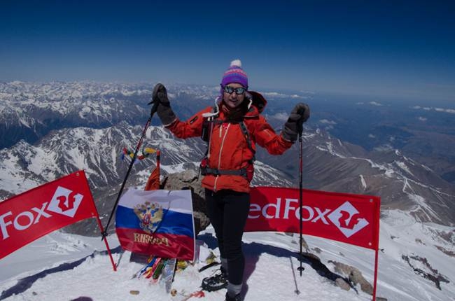 Прием заявок на ежегодный международный Фестиваль Red Fox Elbrus Race 2015 открыт! (Альпинизм, скайраннинг, вертикальный километр, забег на эльбрус, ски-альпинизм, забег на снегоступах, Red Fox TSL Challenge, Всероссийская альпиниада, посвященная 70-летию Победы в Великой Отечественной войне, кубок победы)