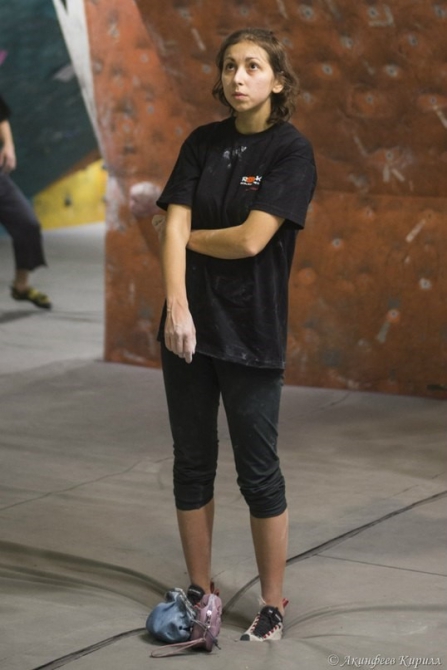 позитивный Rock Empire Challenge -2014 (Скалолазание, RokZona, артём петраков, скалолазание, фестиваль, скалодром, скальники, чистякова)