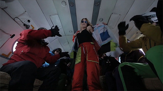 Видео абсурда. Покатухи в Узбекистане (Горные лыжи/Сноуборд, фрирайд, горные лыжи, powder magazine)