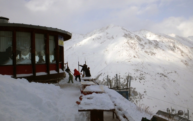 После новогодний салют, или немного работы. (Горные лыжи/Сноуборд)