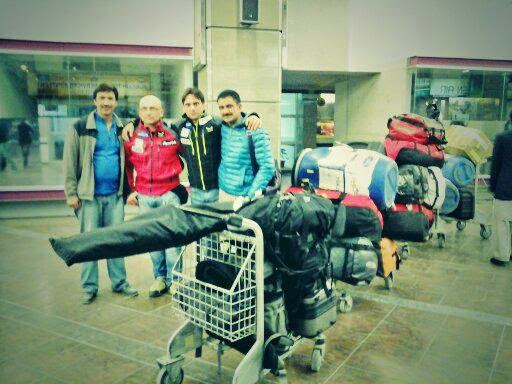 Нанга-Парбат-2015. Команды начинают работать на горе (Альпинизм, пакистан, экспедиции, зимние восьмитысячники, горы, русские на нанге, даниэль нарди, томаш мацкевич)