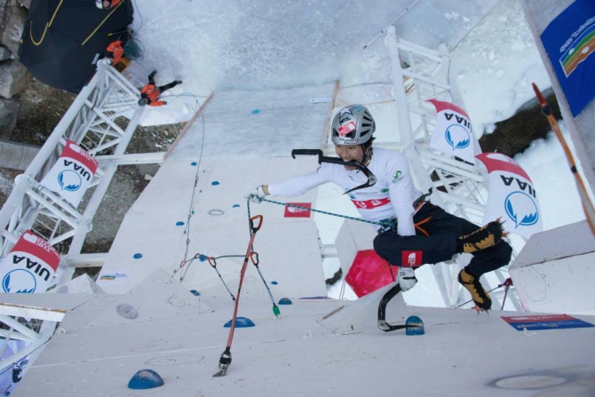 Родные стены помогают кореянкам! Кубок мира в Чеонсонге! (Ледолазание/drytoolling, кубок мира по ледолазанию, ice wc, лед, наши побеждают)