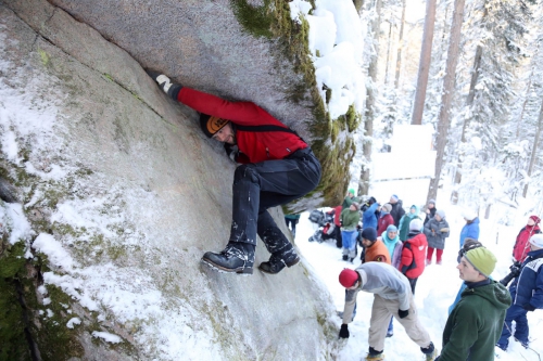 Столбы на Рождество (Альпинизм, рождественские столбы, соревнования, зима, красноярск, хитрушки, драйтулинг, марафон, бег)