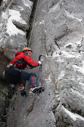 Столбы на Рождество (Альпинизм, рождественские столбы, соревнования, зима, красноярск, хитрушки, драйтулинг, марафон, бег)