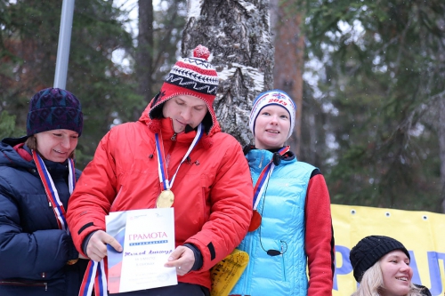 Столбы на Рождество (Альпинизм, рождественские столбы, соревнования, зима, красноярск, хитрушки, драйтулинг, марафон, бег)