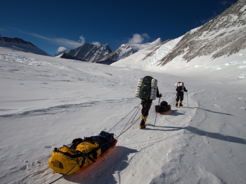 Уроки Антарктиды (Путешествия, антарктида, экспедиции, горы, клуб лидеров, иван душарин, ирина зеленкова, алена бжахова, русское географическое общество)
