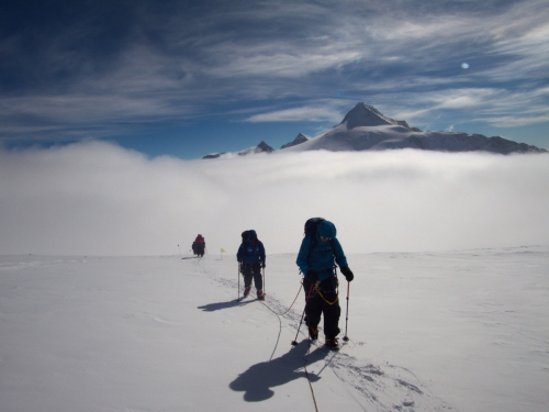 Уроки Антарктиды (Путешествия, антарктида, экспедиции, горы, клуб лидеров, иван душарин, ирина зеленкова, алена бжахова, русское географическое общество)