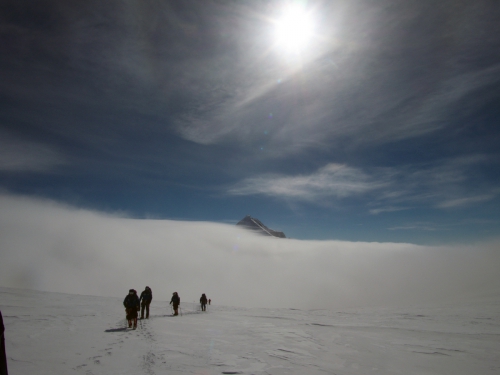 Уроки Антарктиды (Путешествия, антарктида, экспедиции, горы, клуб лидеров, иван душарин, ирина зеленкова, алена бжахова, русское географическое общество)