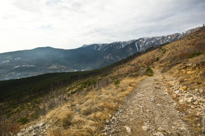 В поход на выходные! Соколиное - Ай-петринская яйла - Ялта (Горный туризм, крым, нефедов, брошеван)