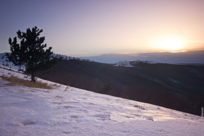 В поход на выходные! Соколиное - Ай-петринская яйла - Ялта (Горный туризм, крым, нефедов, брошеван)