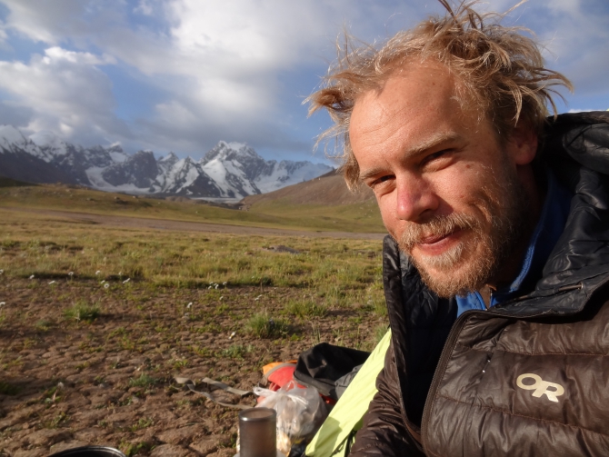 Кайл Демпстер и Хейден Кеннеди после встречи с "людоедом"... (Альпинизм, интервью, горы, экспедиции, piolets d'or)