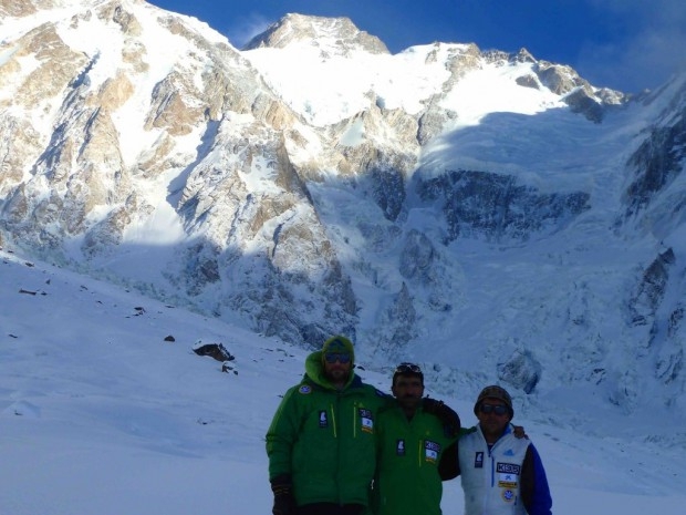 Нанга Парбат. Снова сдуло ветром. (Альпинизм, зима 2015)