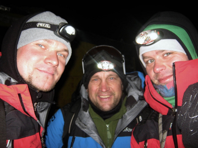 Красноярцы планируют завершить начатое на Свароге! (Альпинизм, ашатская стена, экспедиции, горы, александр жигалов, игорь логинов, владимир старов)