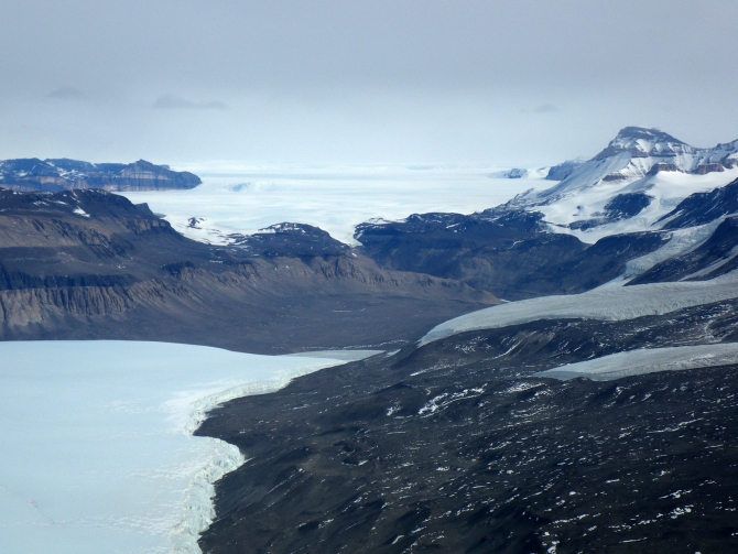 Сухие Долины Антарктиды: замерзшая тишина (Путешествия, антарктида, мерзлота, бурение, лед)