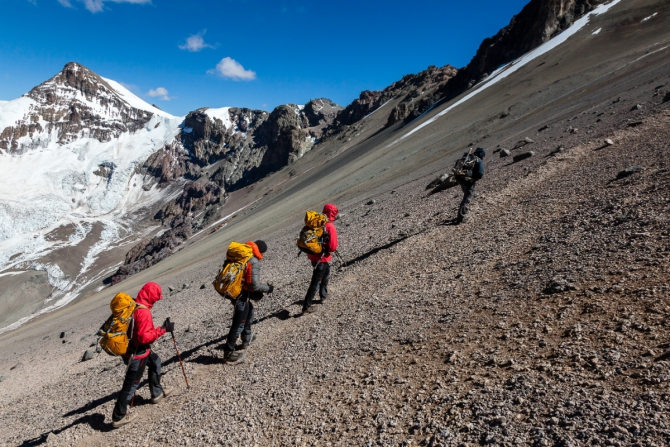 «Голодное» восхождение на Аконкагуа: как это было. Интервью с участниками Александром Вовнием и Константином Диковским. (Альпинизм)