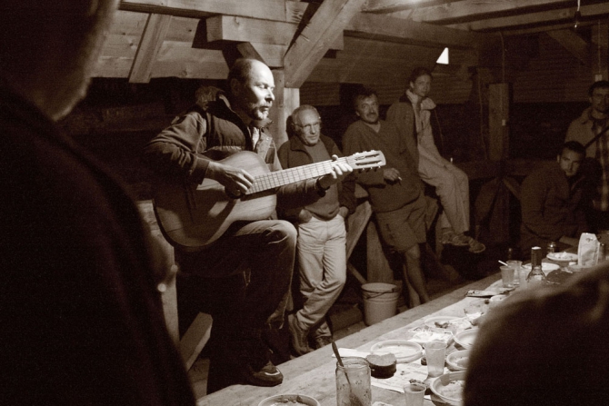 РЕКВИЕМ (Альпинизм, олег бабин, анатолий губарь, домбай, алибек, сулахат, сборы донецкой областной федерации 2008 года)