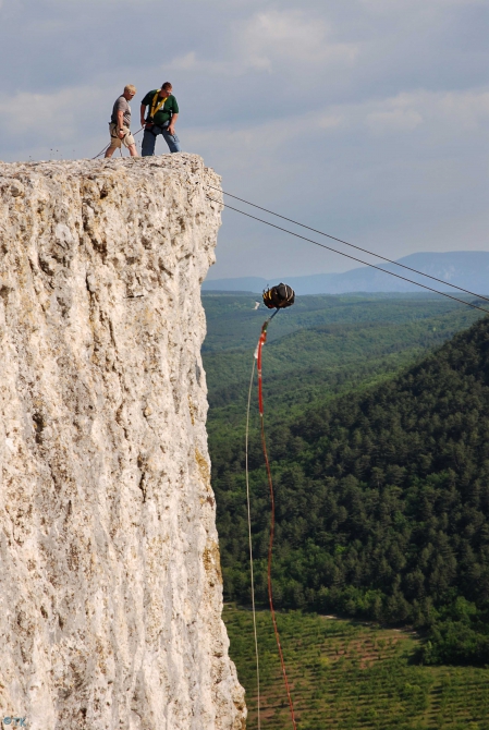 Бахчисарайский экспресс (BASE, ropejumping., первопрыг, рапт, прыжки с верёвкой, прыжки с веревкой, бэйс, роупджампинг, полеты, экстрим, крым)