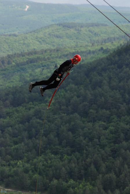 Бахчисарайский экспресс (BASE, ropejumping., первопрыг, рапт, прыжки с верёвкой, прыжки с веревкой, бэйс, роупджампинг, полеты, экстрим, крым)