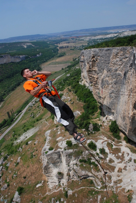 Бахчисарайский экспресс (BASE, ropejumping., первопрыг, рапт, прыжки с верёвкой, прыжки с веревкой, бэйс, роупджампинг, полеты, экстрим, крым)