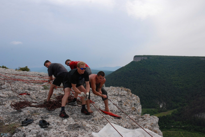 Бахчисарайский экспресс (BASE, ropejumping., первопрыг, рапт, прыжки с верёвкой, прыжки с веревкой, бэйс, роупджампинг, полеты, экстрим, крым)