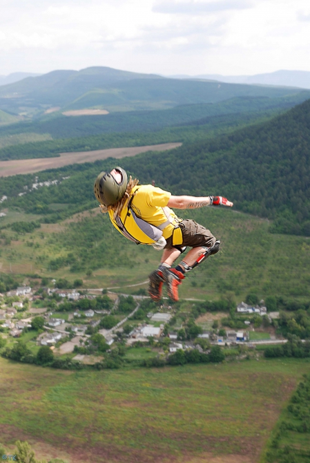 Бахчисарайский экспресс (BASE, ropejumping., первопрыг, рапт, прыжки с верёвкой, прыжки с веревкой, бэйс, роупджампинг, полеты, экстрим, крым)