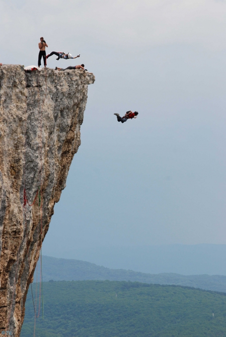 Бахчисарайский экспресс (BASE, ropejumping., первопрыг, рапт, прыжки с верёвкой, прыжки с веревкой, бэйс, роупджампинг, полеты, экстрим, крым)