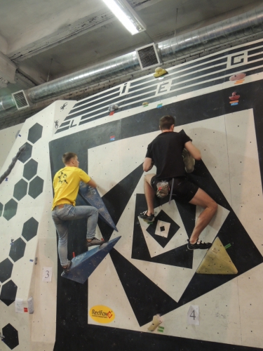 XI открытые соревнования а/к Штурм по альпинистскому болдерингу. Результаты (Альпинизм)