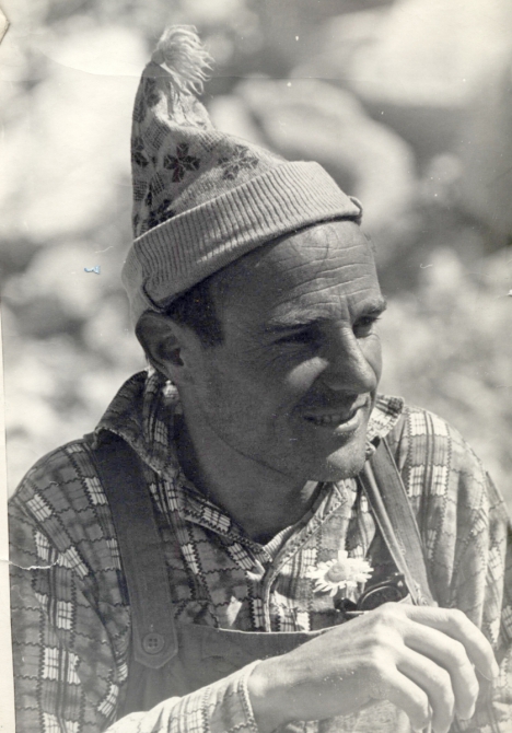 Умер Овчаров Геннадий Николаевич. (Альпинизм, начальник КСП в Узбекской ССР, ташкент)