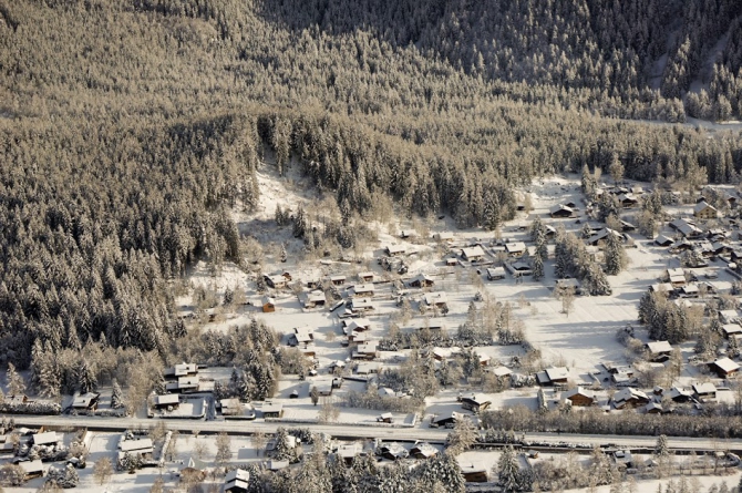 ".. Про маленький домик с видом на небо .. " (Горные лыжи/Сноуборд, альпы, франция, шамони, шале, дети)
