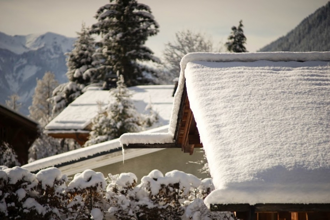 ".. Про маленький домик с видом на небо .. " (Горные лыжи/Сноуборд, альпы, франция, шамони, шале, дети)