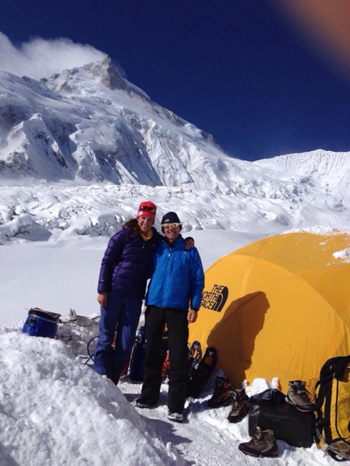 Тамара и Симоне в Базовом лагере Манаслу! (Альпинизм, Зима 2014/2015, траверс Манаслу, симоне моро, тамара лунгер, горы, гималаи, экспедиция, непал)