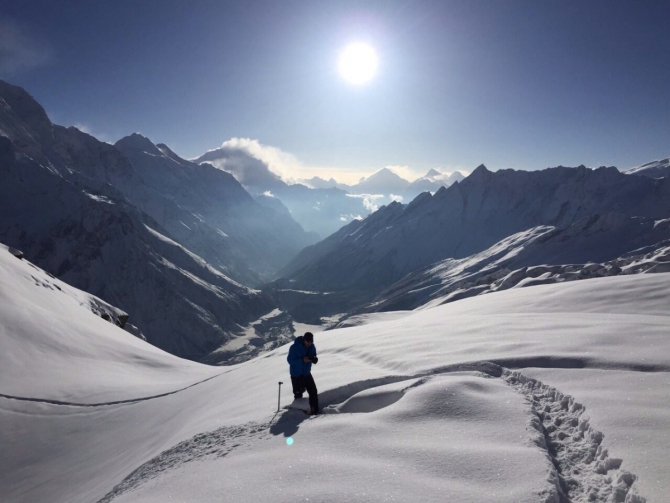 Тамара и Симоне в Базовом лагере Манаслу! (Альпинизм, Зима 2014/2015, траверс Манаслу, симоне моро, тамара лунгер, горы, гималаи, экспедиция, непал)