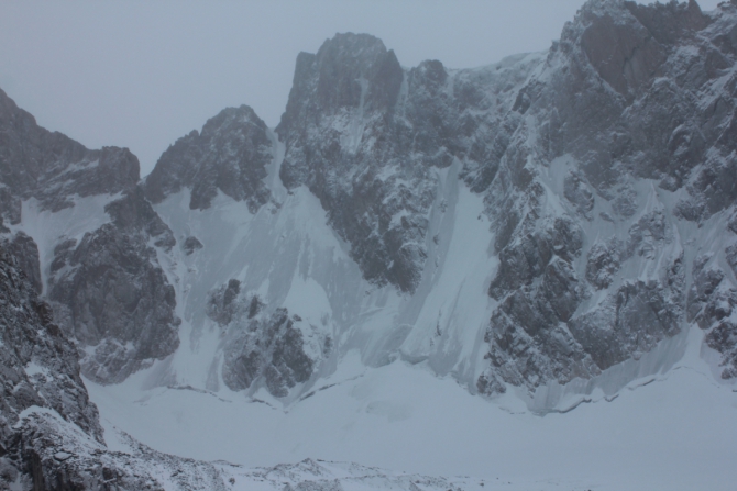 Красная жара в Ала-Арче (Альпинизм, new ала-арча, микст, лед, корона, маршрут мобильных, Ручкина 5а, Дашкевича 5а)