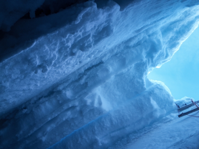 История выживания: Репортаж из трещины (Бэккантри/Фрирайд, ледники, шамони, спасработы, чп, происшествия, горы, альпы, фрирайд, гран-монте)