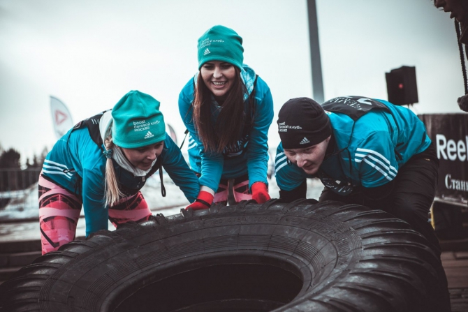 "Стань человеком": брось себе вызов! Фоторепортаж! (Мультигонки, Be More Human, будь человеком, Reebok, забег)