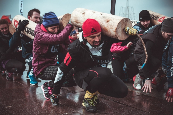 "Стань человеком": брось себе вызов! Фоторепортаж! (Мультигонки, Be More Human, будь человеком, Reebok, забег)