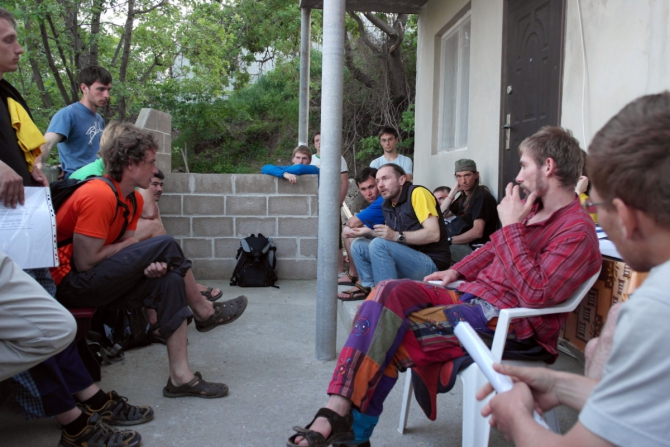 Анонс соревнований связок МГУ и Московских Малых Гор (Альпинизм, Соревнования Связок МГУ, сосулька маи, Московские Малые Горы, малые горы, фаисм)