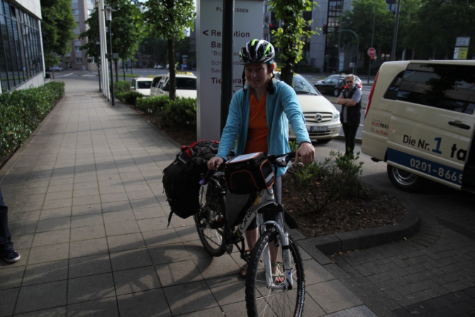 Соло вело путешествие по Западной Европе (6 стран, 2500 км, 40 дней). Часть I (Путешествия, French Way, Spain, Buen Camino, solo bike trip, испания, Путь Сантьяго, соло велопоход, велопутешествие по Западной Европе)