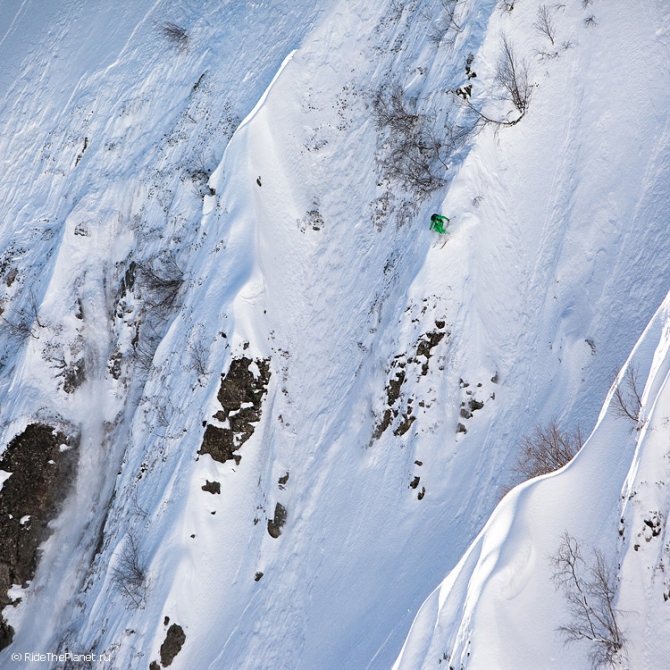 Сочи, горы, море, автодром (Горные лыжи/Сноуборд, ridetheplanet, фрирайд, путешествия, роза хутор, кавказ, горные лыжи, сноуборд, красная поляна, фото, видео)