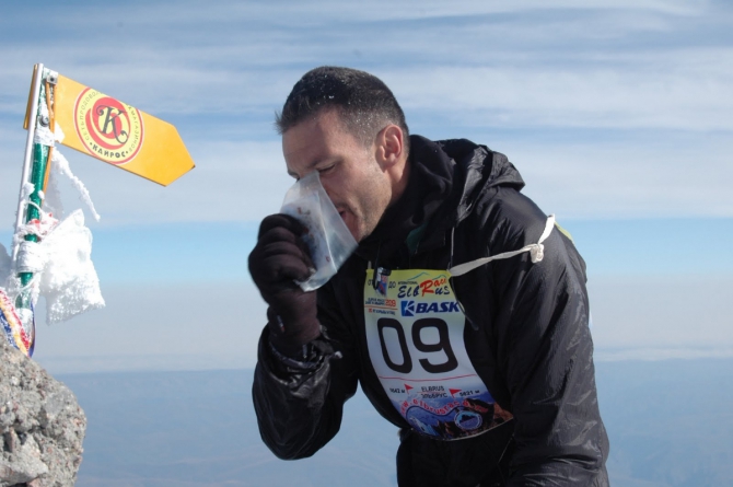 Участник VI и IX Elbrus Race готовится установить "рекорд рекордов" в Океании (Альпинизм, international elbrus race, 7 вершин)