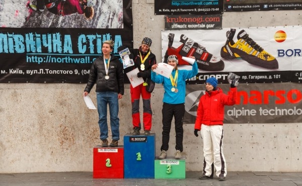 Чемпионат Украины по ледолазанию 2015. Немного фото и комментариев. (Ледолазание/drytoolling)