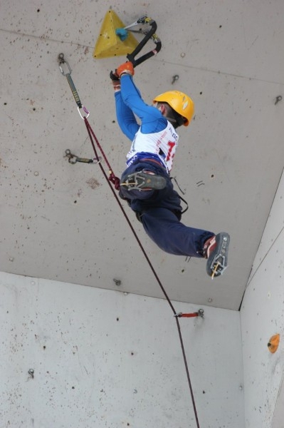 Чемпионат Украины по ледолазанию 2015. Немного фото и комментариев. (Ледолазание/drytoolling)