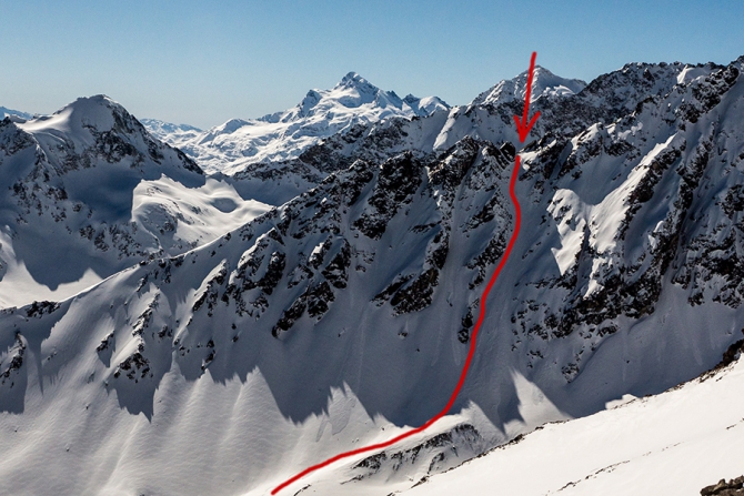 Новое имя в Приэльбрусье. Кулуар «Зубочистка» (Бэккантри/Фрирайд)