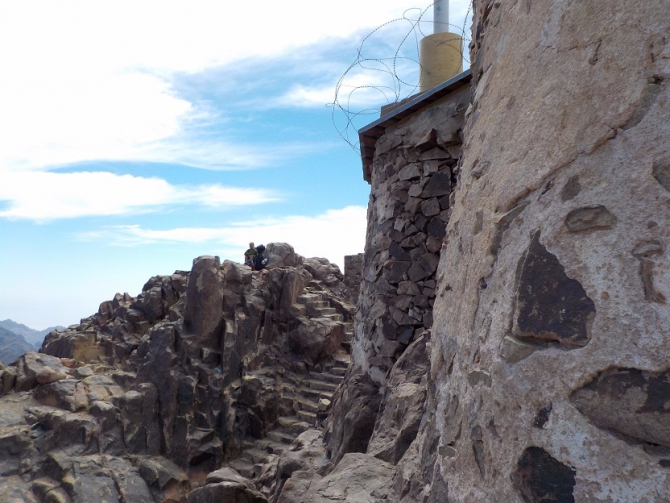 Высокогорный трекинг по Синаю – восхождение на гору Святой Екатерины (Горный туризм)